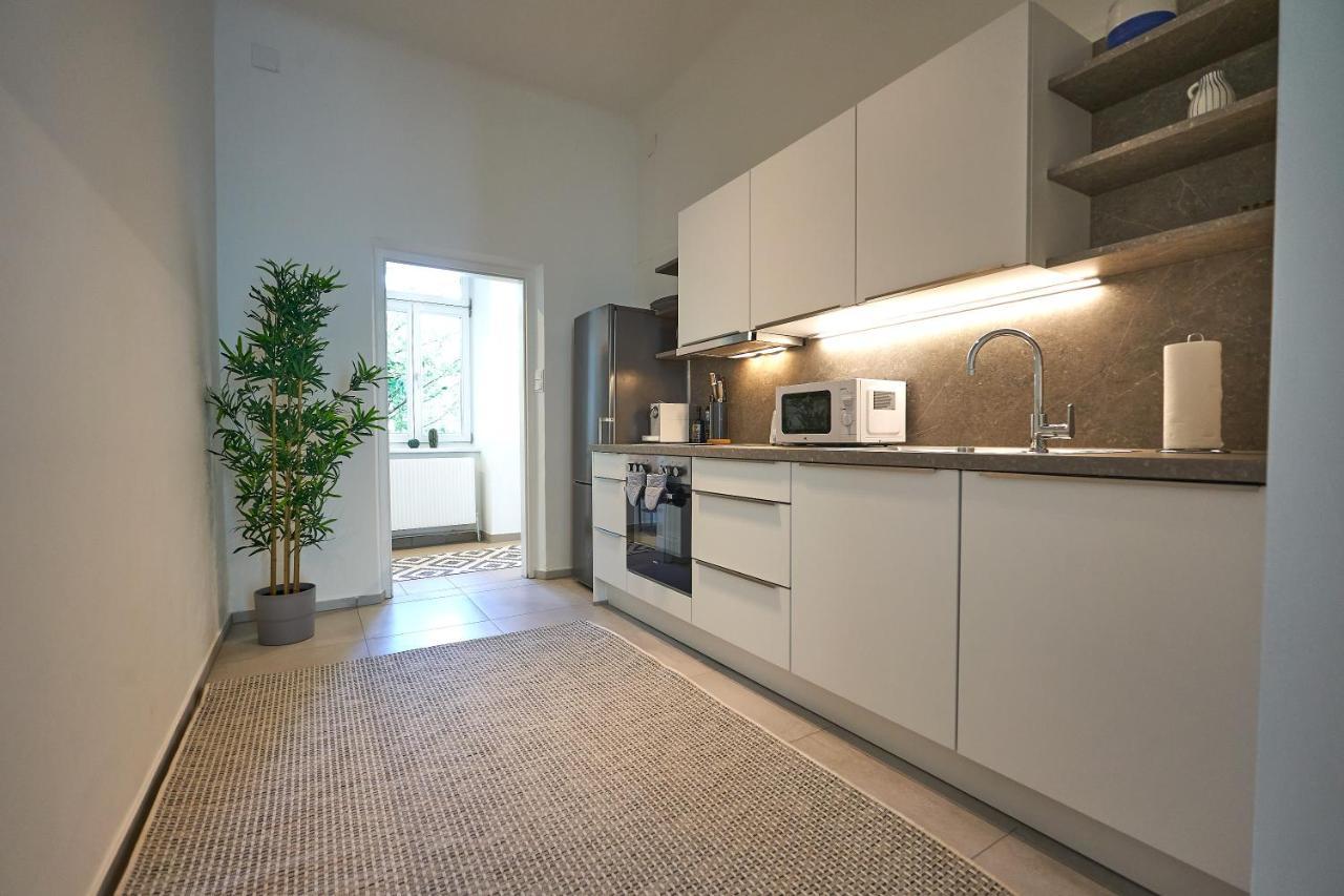 Trendy Apartment 3 Zimmer Zentral Gelegen Viena Exterior foto